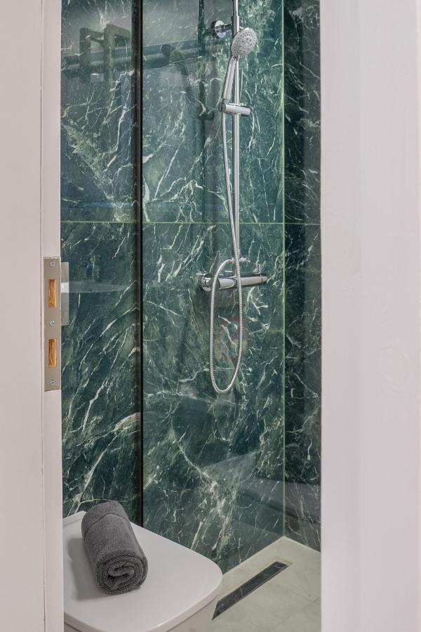 Luxury Studio Apartment Next To The Acropolis Atenas Exterior foto